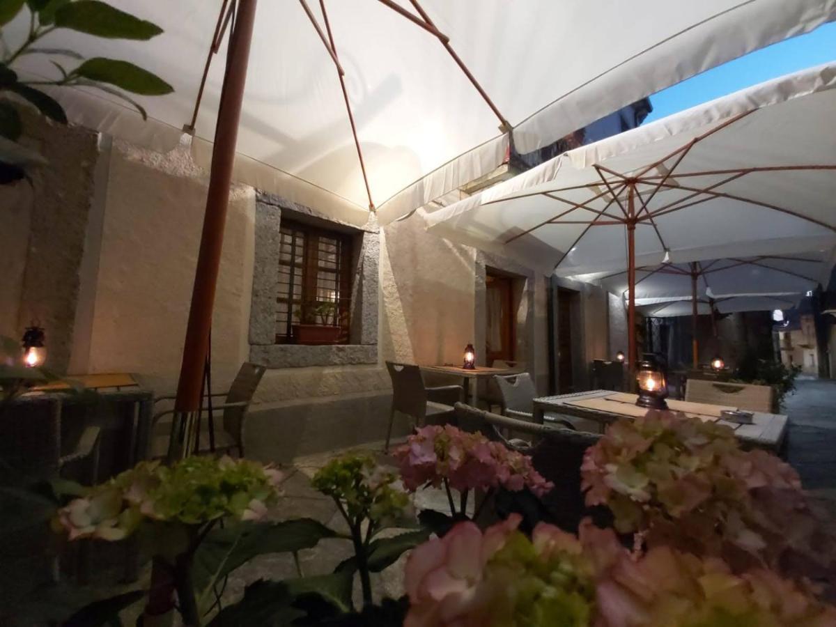 טמפיו פאוזניה Al Vecchio Corso B&B מראה חיצוני תמונה