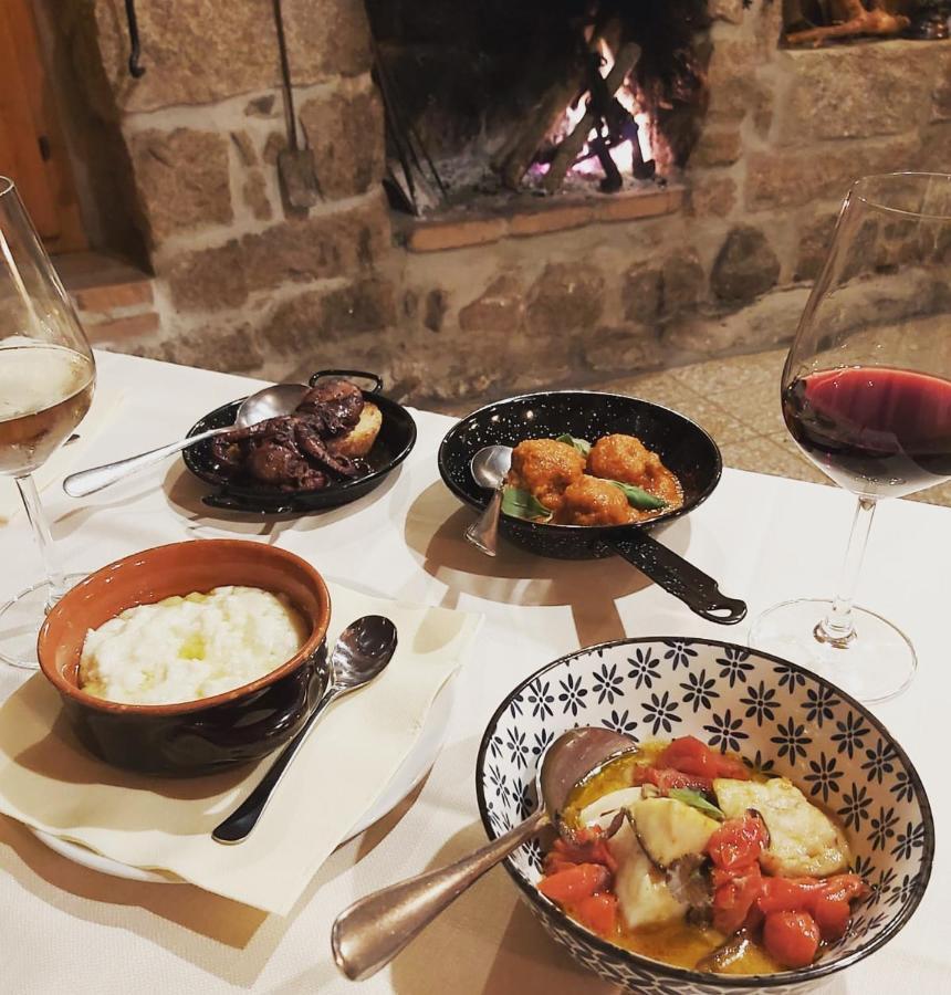 טמפיו פאוזניה Al Vecchio Corso B&B מראה חיצוני תמונה