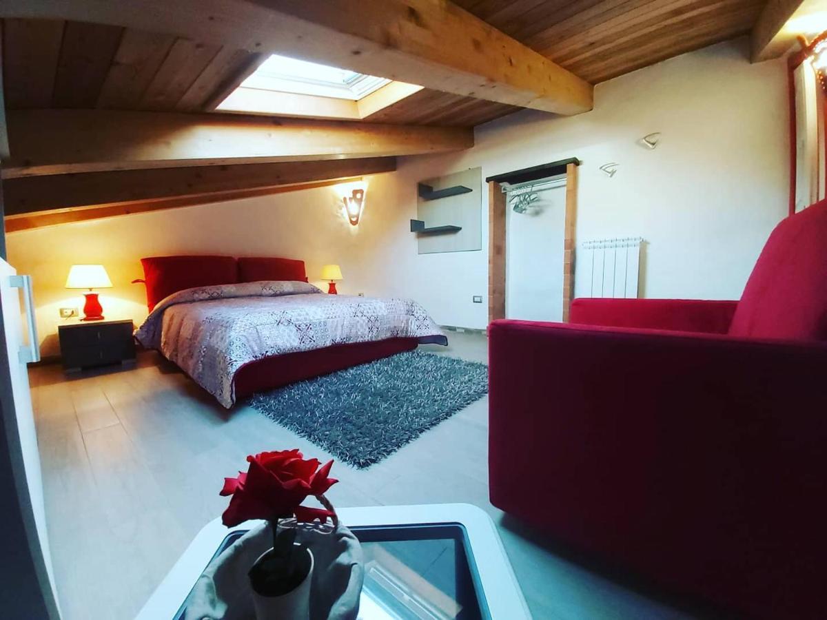 טמפיו פאוזניה Al Vecchio Corso B&B מראה חיצוני תמונה